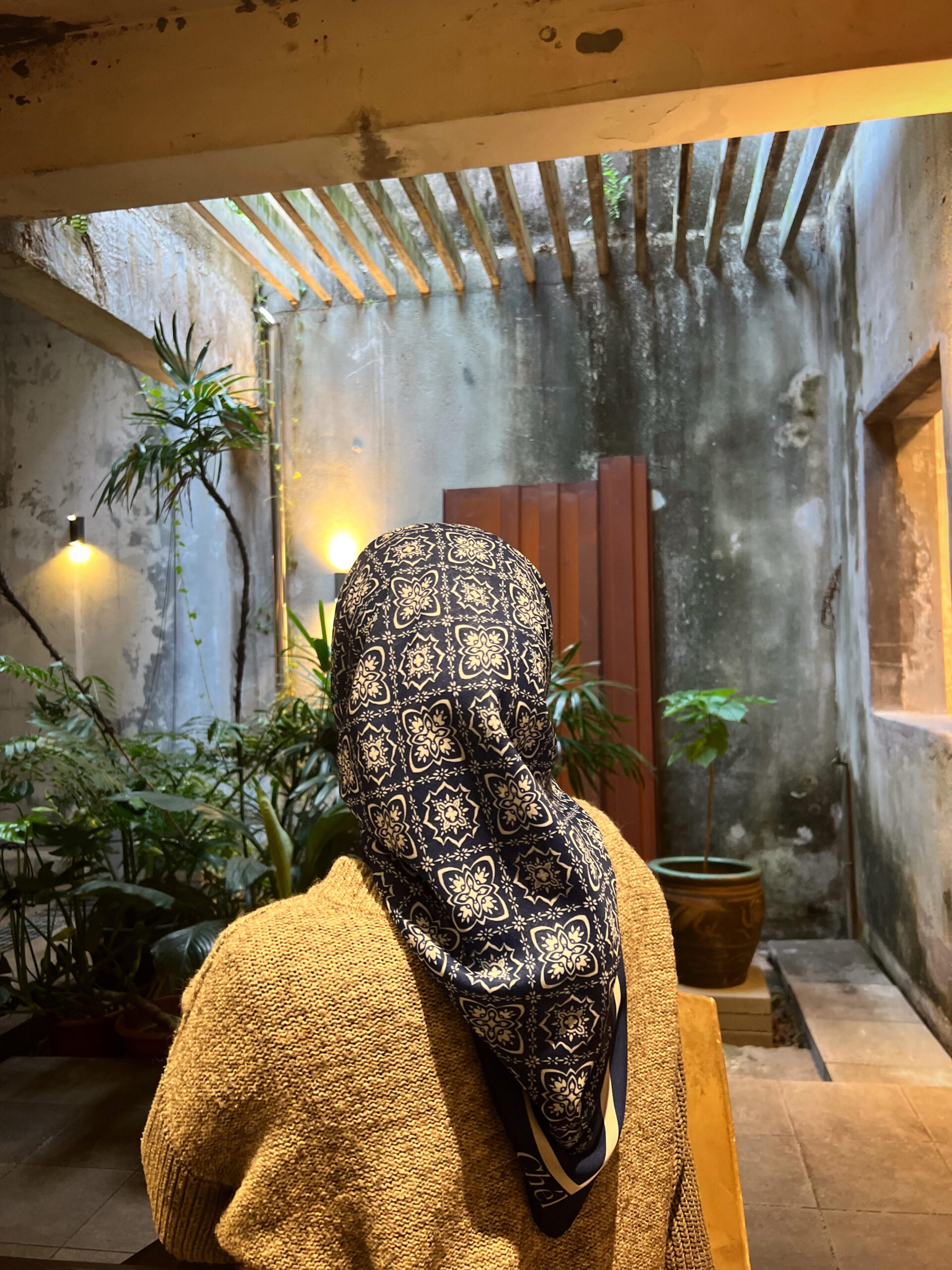 Pörcelain Che'l in Aria Greek - Image 2