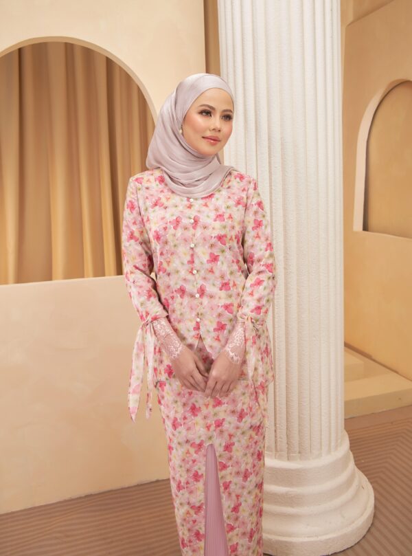 (PREORDER) The Blooming Che'l in Hydrangea - Image 4