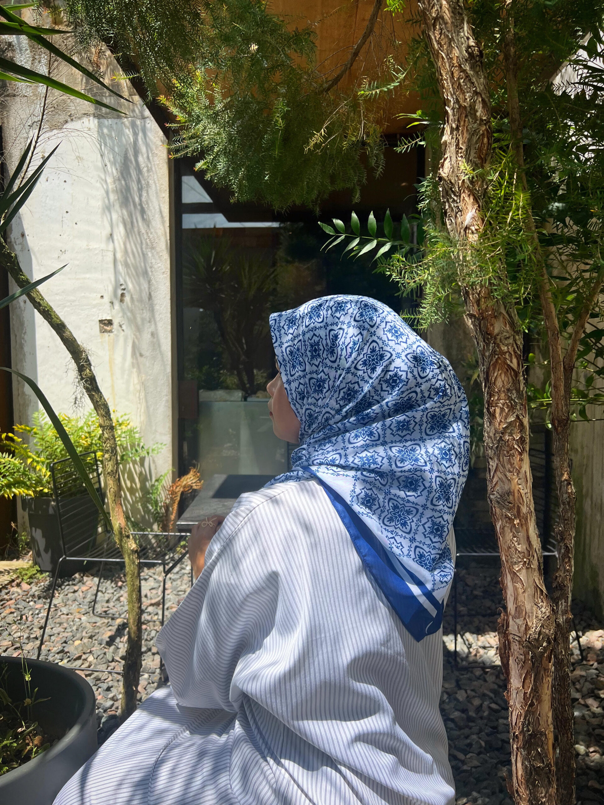 Pörcelain Che'l in Astra Mykonos - Image 2